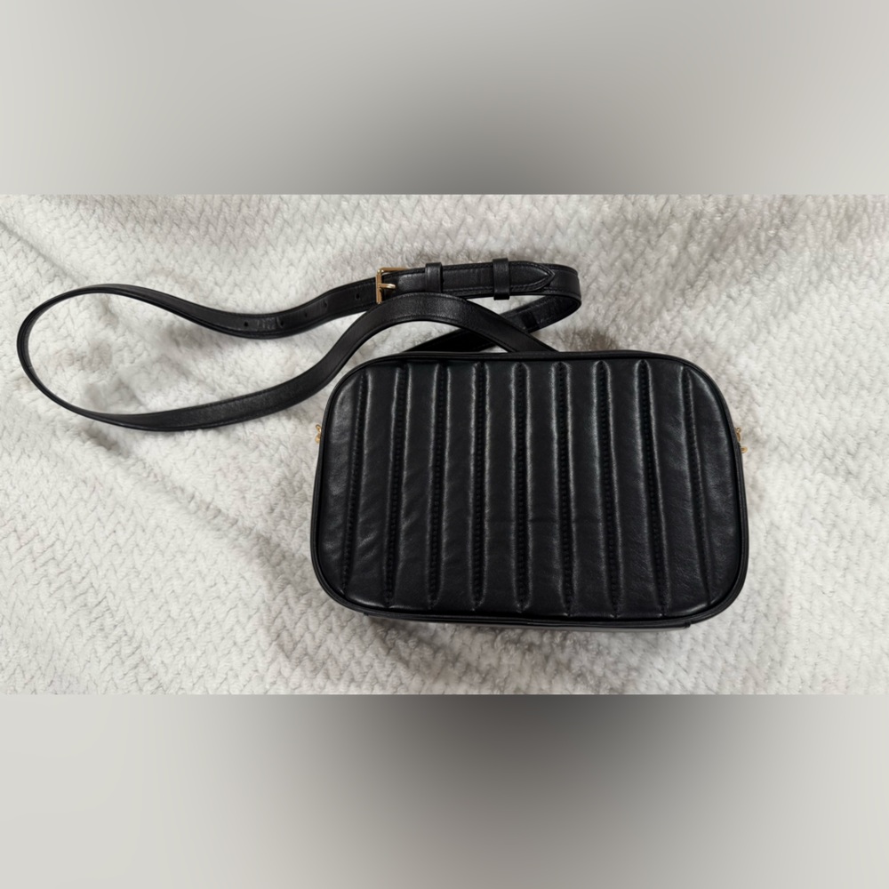 Coach Jes Quilted Crossbody, Black with gold hardware - Picture 4 of 11